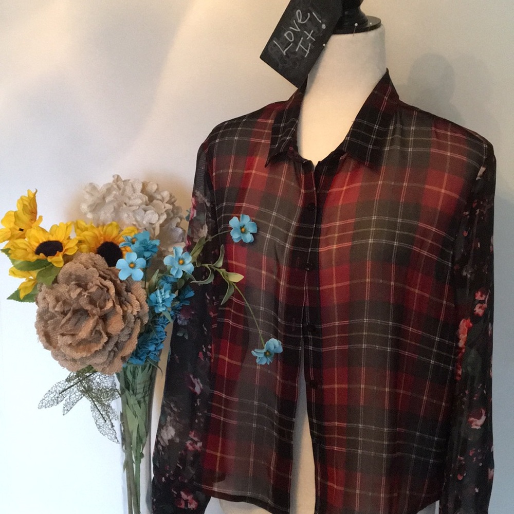 SOLD Sheer long sleeve button front cuff blouse.